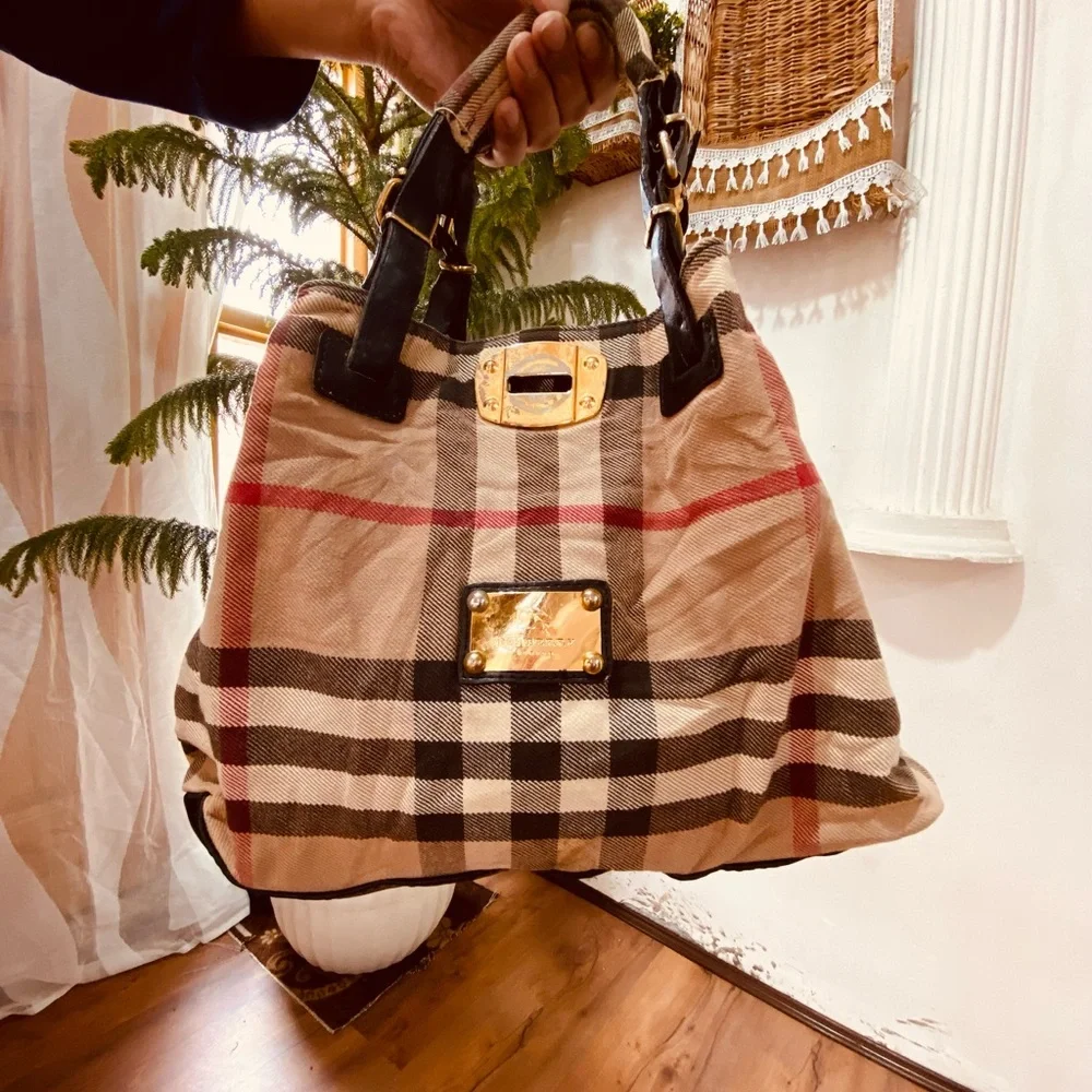 BURBERRY BAG - Picture 3 of 11
